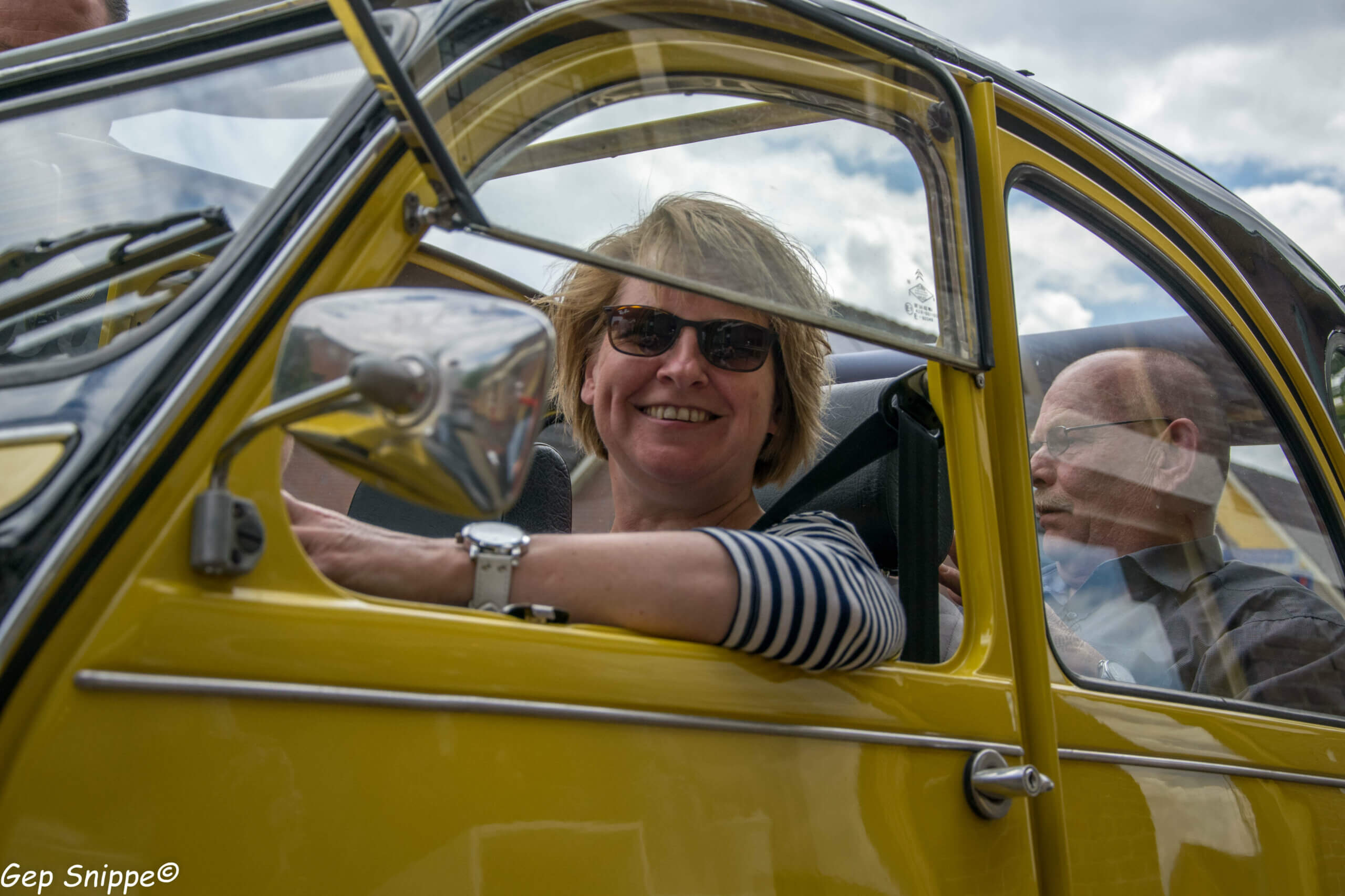 Verhuur Lelijke Eend online